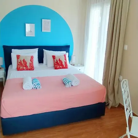 Stayatlenas Apartment